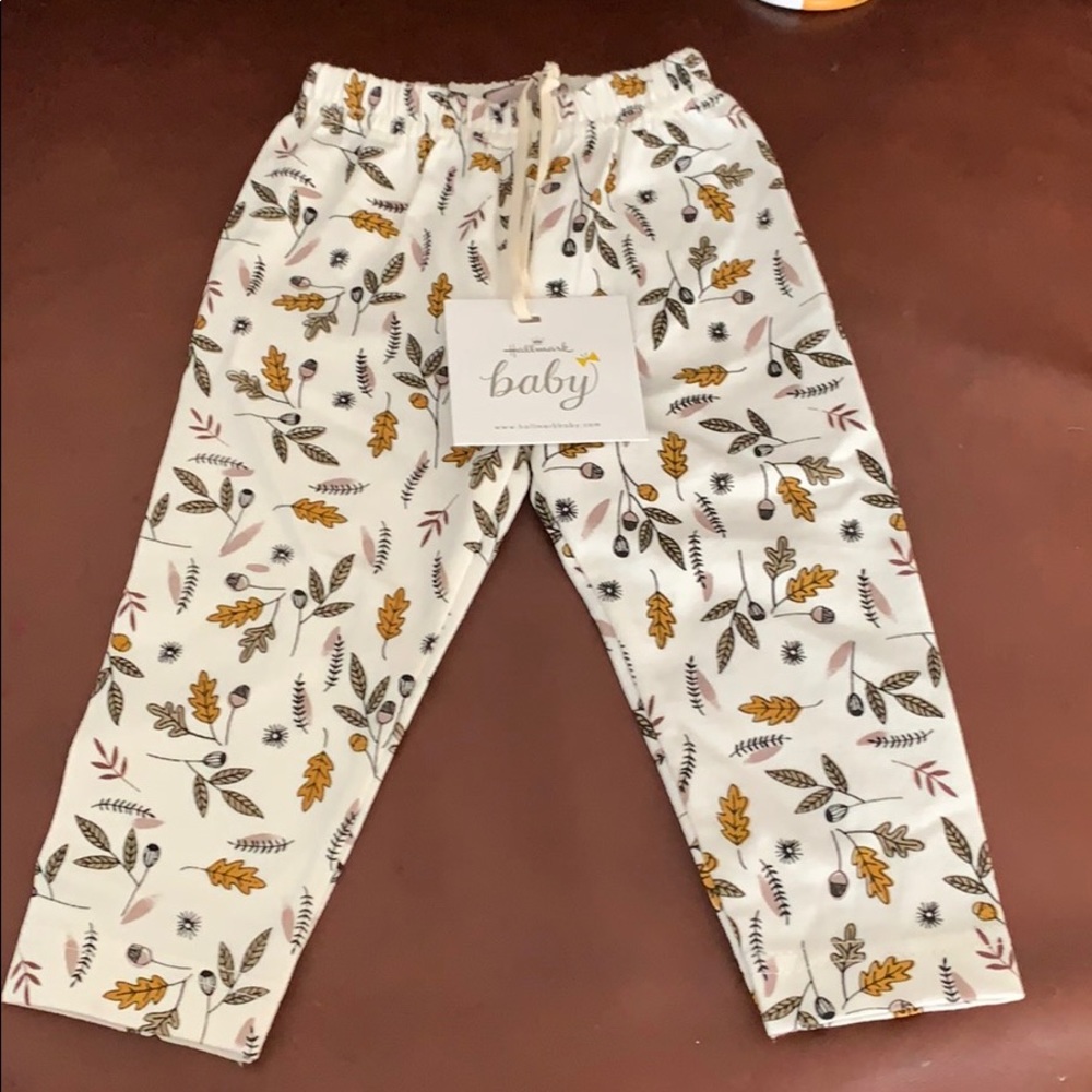 Hallmark baby leggings